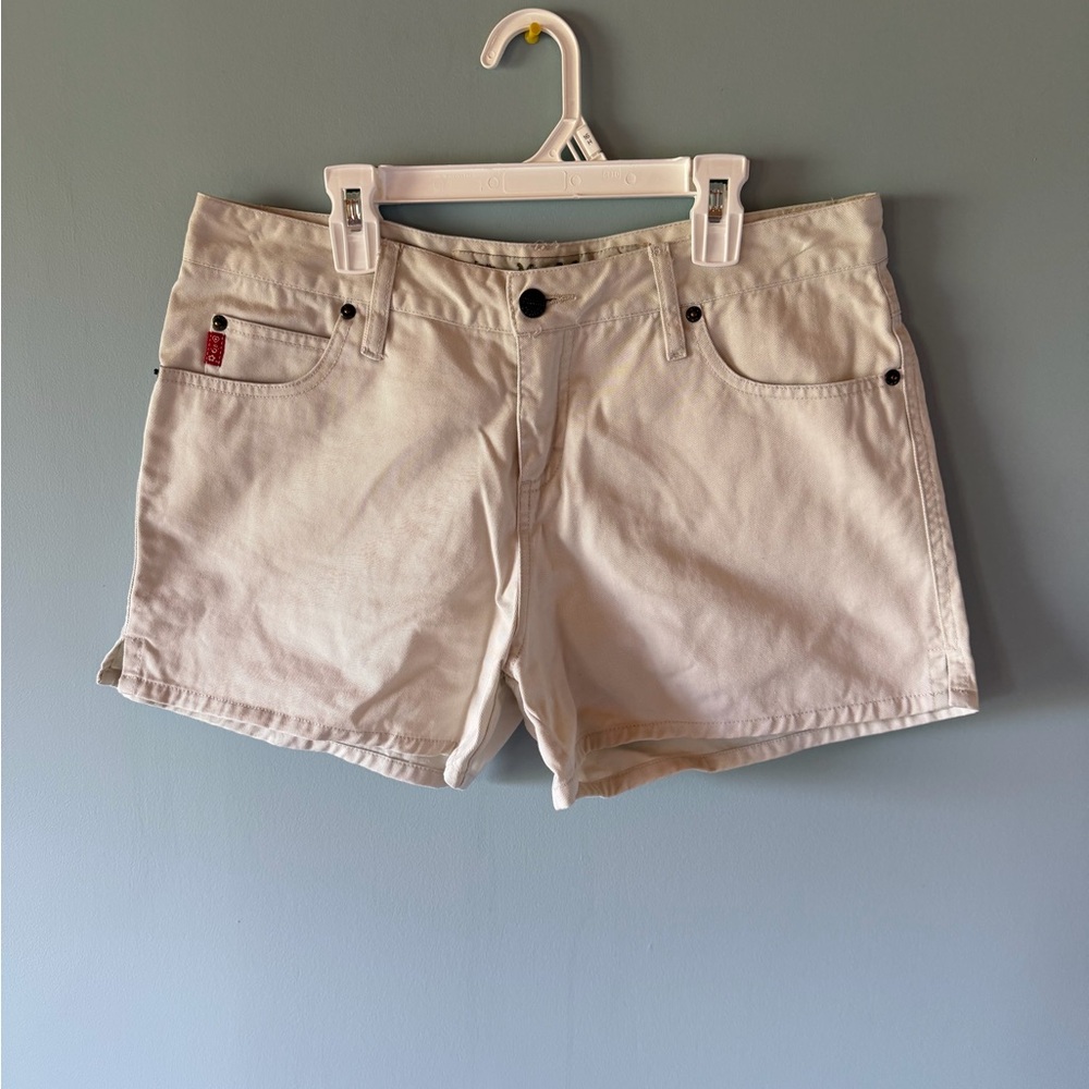 Mudd juniors tan jean shorts